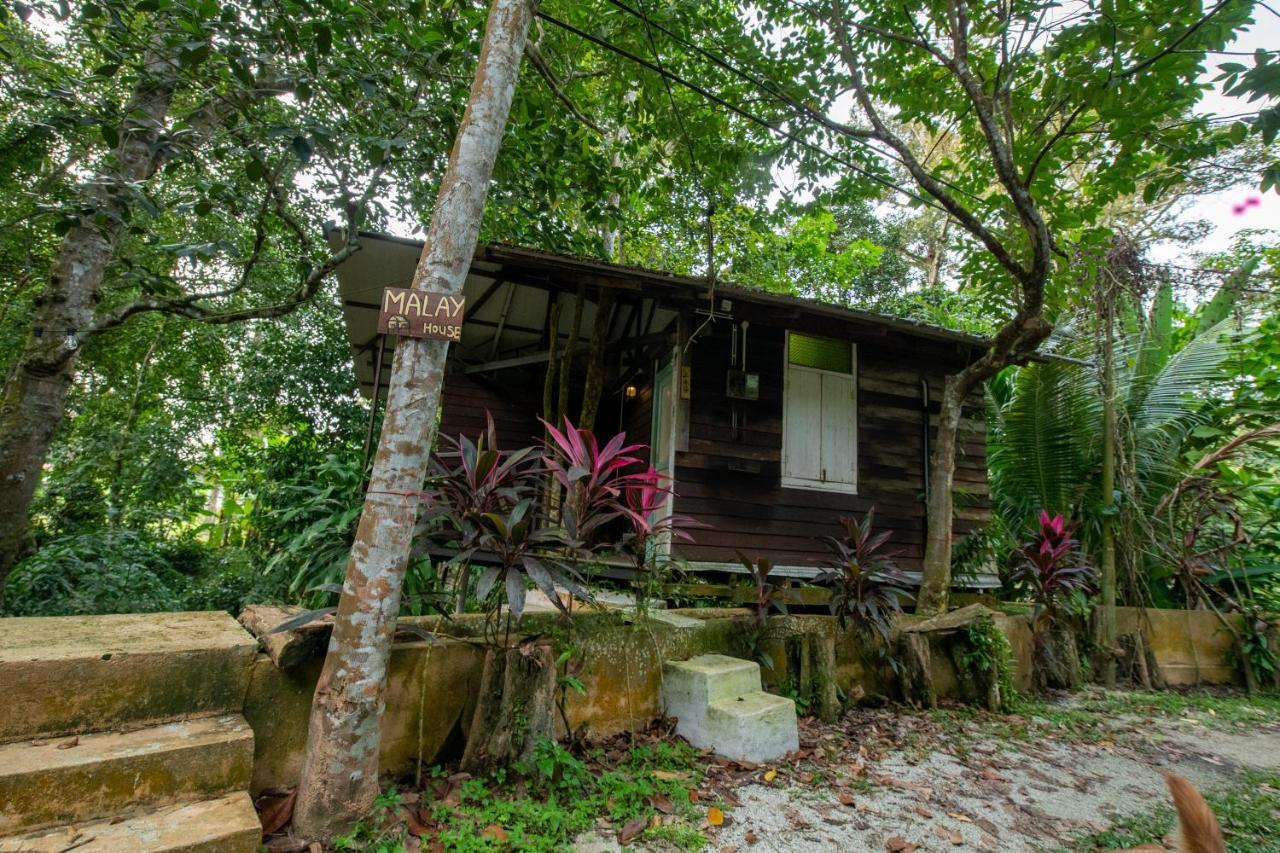 Nature Fruit Farm - Private Estate باليك بولاو المظهر الخارجي الصورة